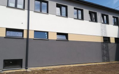 Wstawki elewacyjne z desek włóknocementowych CEDAR